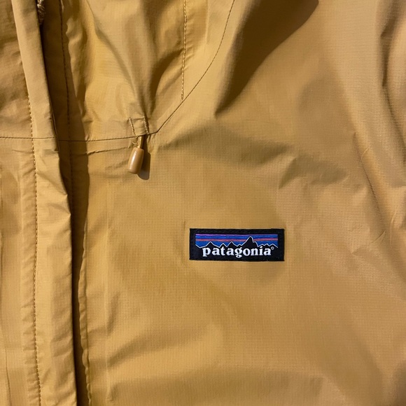 Patagonia Torrentshell 3L Rain Jacket - Picture 2 of 3